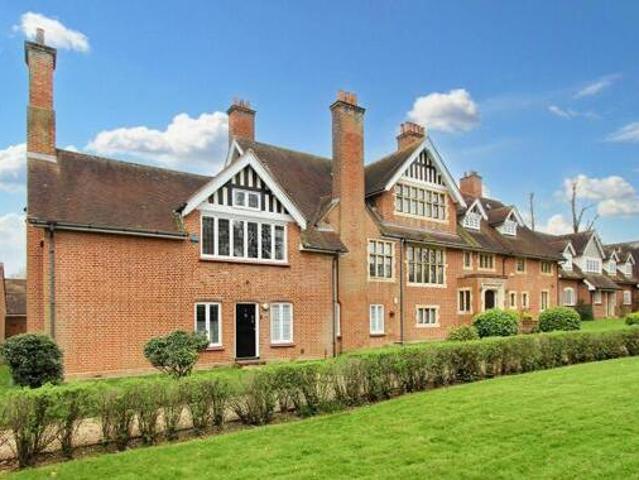 House for sale in Ingatestone and Fryerning, Navestock Side