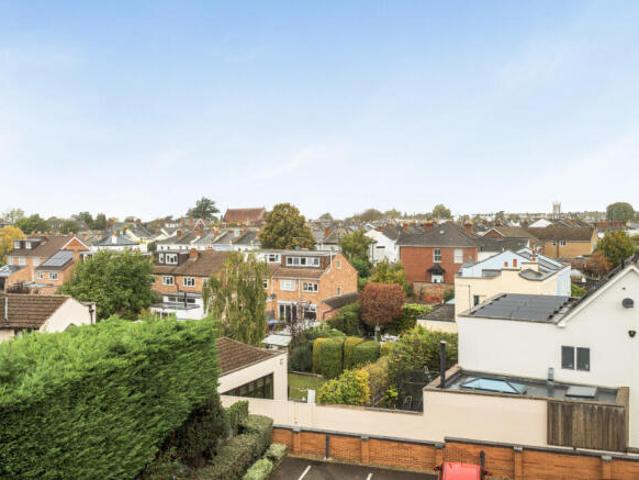Apartment for sale in Warden Hill, Cheltenham