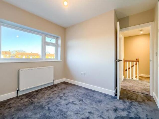 Apartment for sale in St Albans, Five Acres