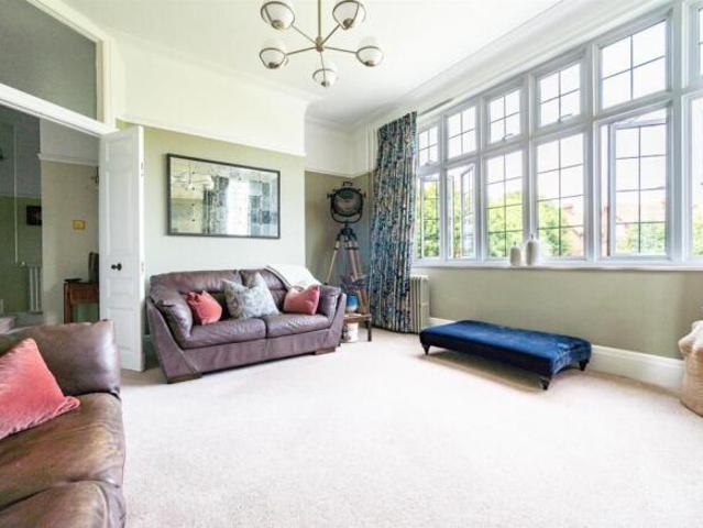 Apartment for sale in Eastbourne, East Sussex
