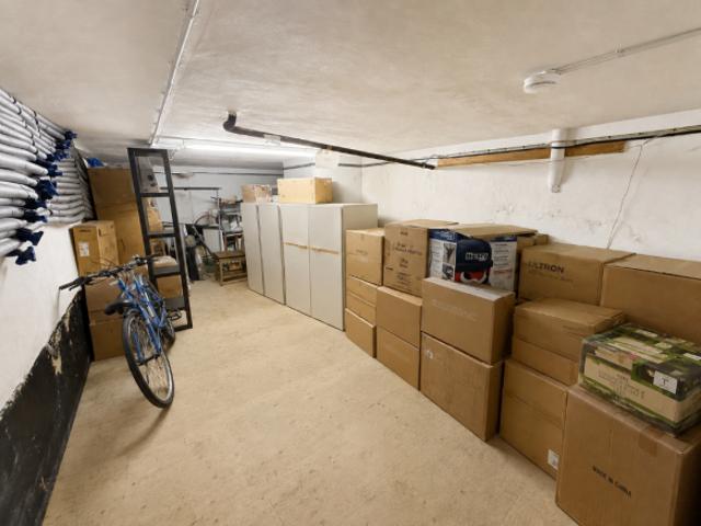 Apartment for sale in Greater London