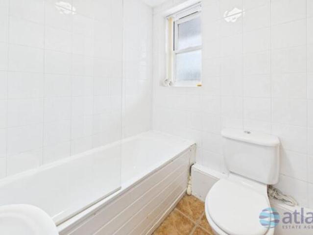 Apartment for sale in Calderstones