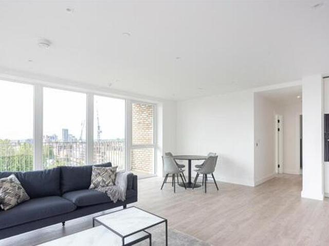 House for sale in Wembley, Greater London