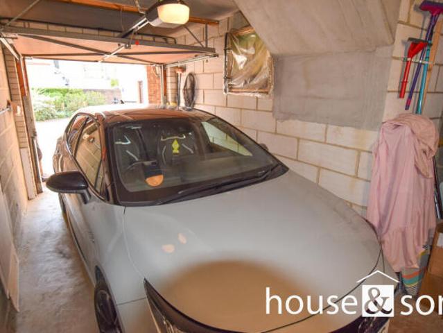 Apartment for sale in West Cliff, Bournemouth
