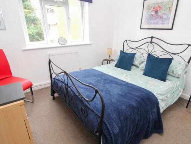 Apartment for sale in West Cliff, Bournemouth