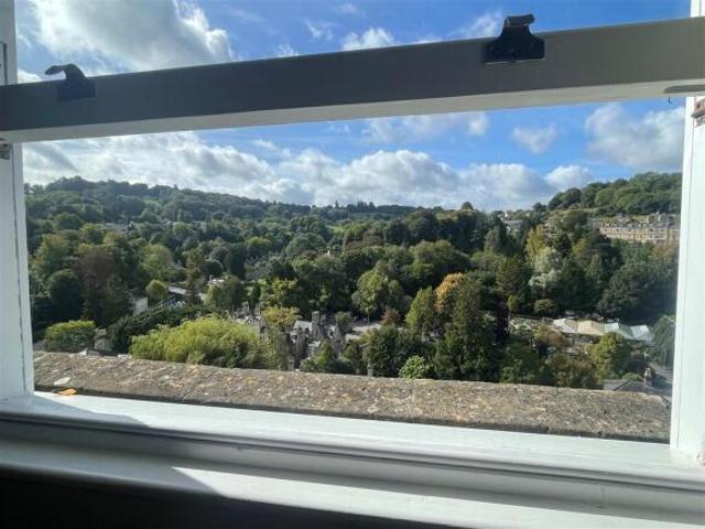 Apartment for sale in Widcombe, Dulcote