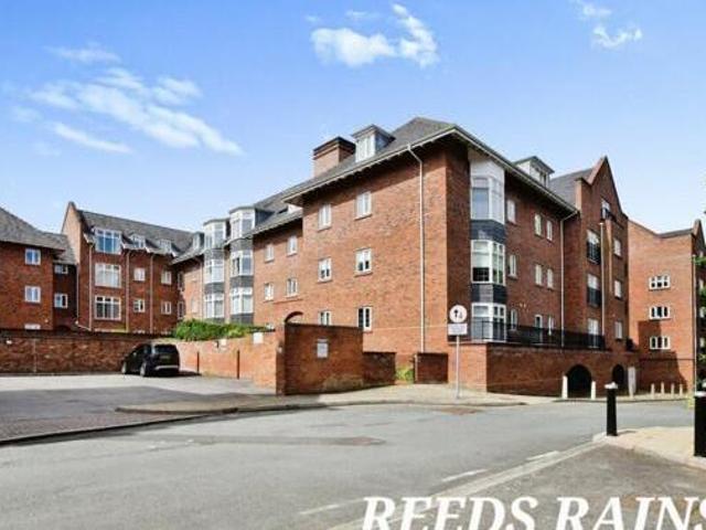 House for sale in Wilmslow Park, Wilmslow