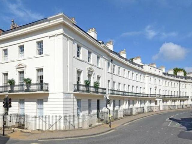 House for sale in High Field, York