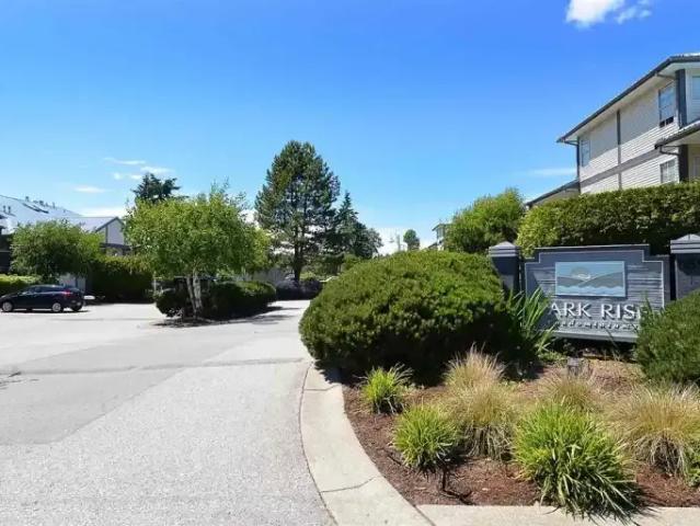 Apartment for rent in Gibsons, British Columbia