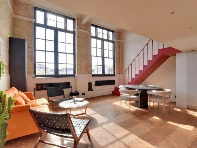 Apartment for sale in Royal Borough of Greenwich, Greater London