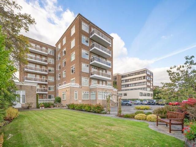 Apartment for sale in Low Harrogate, Harrogate
