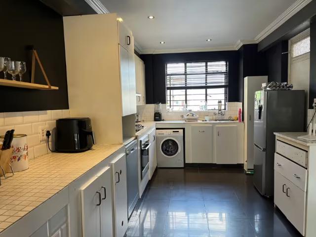 Apartment for sale in Lower Illovo, eThekwini Metropolitan Municipality