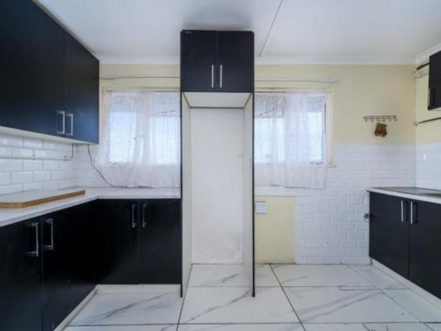Apartment for sale in Eastern Cape