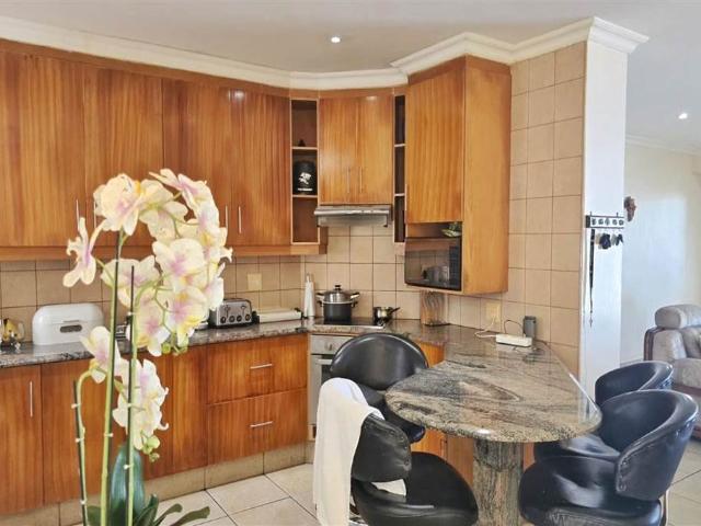 Apartment for sale in Seaview, Kwazulu-natal