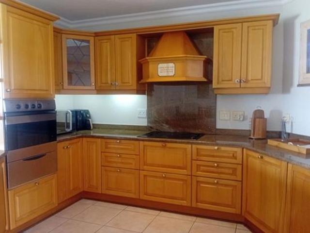Apartment for rent in Seaview, Kwazulu-natal