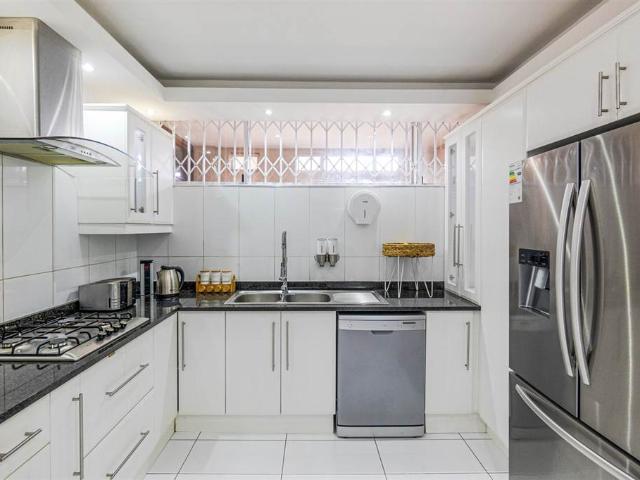 Apartment for sale in Seaview, Kwazulu-natal