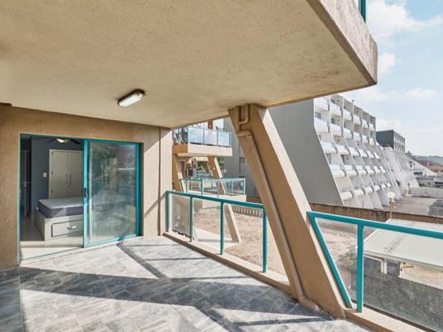 Apartment for rent in Seaview, Kwazulu-natal