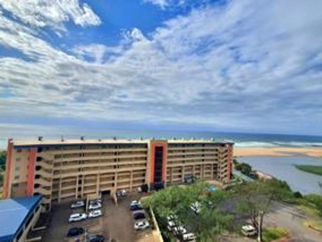 Apartment for sale in Amanzimtoti, Kwazulu-natal
