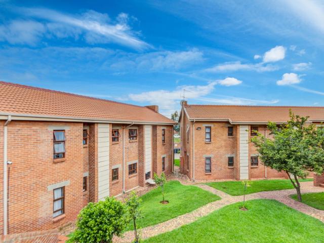 Apartment for sale in Nooitgedacht, Gauteng