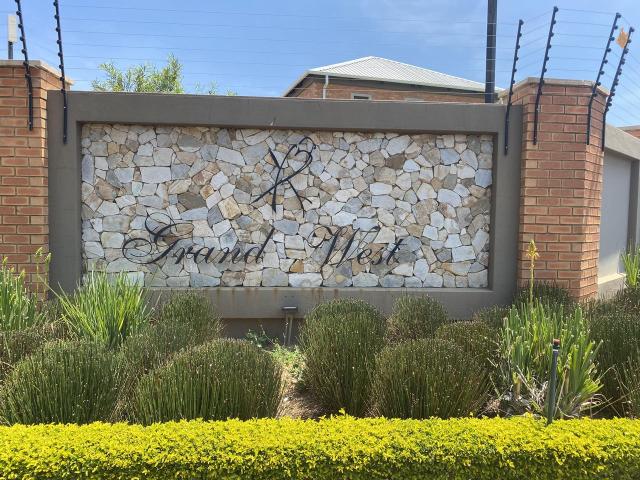 Apartment for sale in Waterkloof, Gauteng