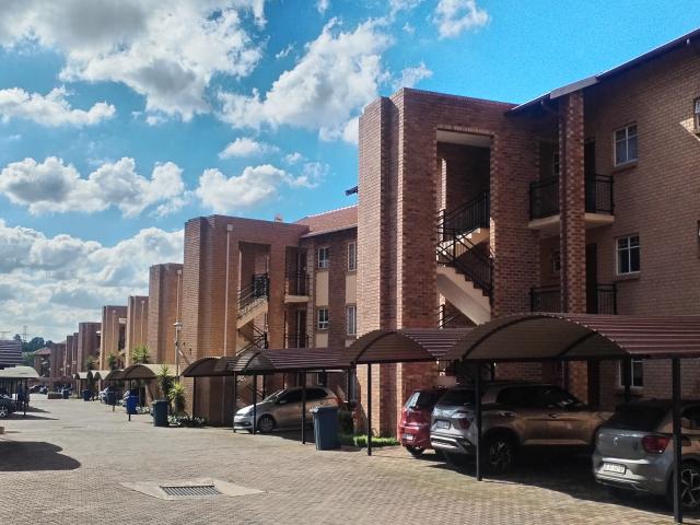 Apartment for sale in Waterkloof, Gauteng