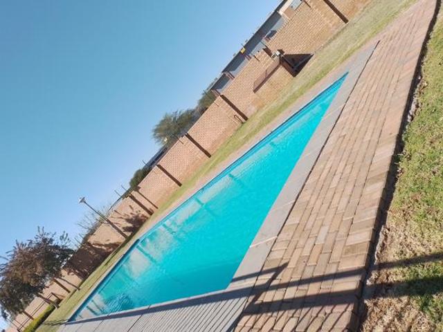 Apartment for rent in Waterkloof, Gauteng