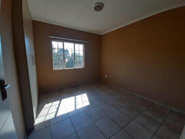 Apartment for rent in Waterkloof, Gauteng