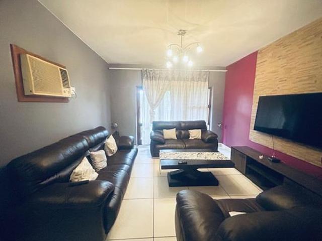 Apartment for sale in UMhlathuze Municipality, Kwazulu-natal