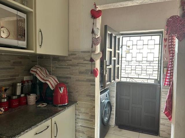 Apartment for sale in UMhlathuze Municipality, Kwazulu-natal