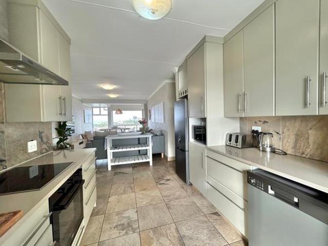 Apartment for sale in Cape St Francis, Eastern Cape