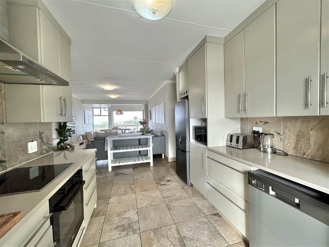 Apartment for sale in Cape St Francis, Eastern Cape
