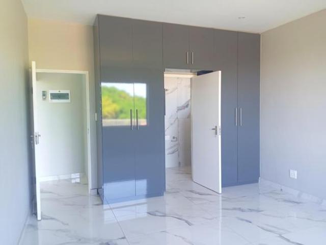 Apartment for rent in Seaview, Kwazulu-natal