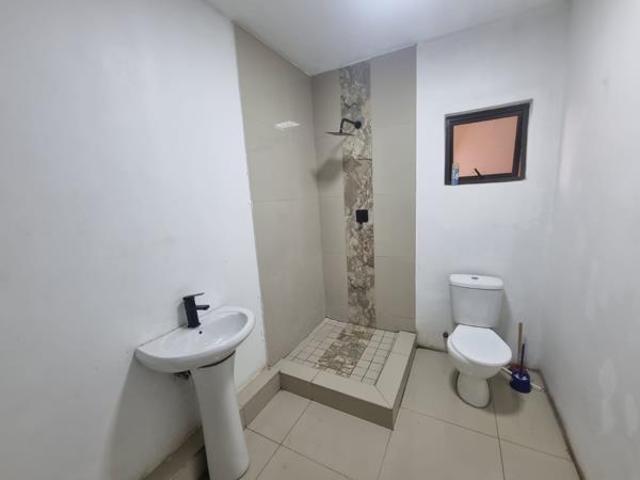Apartment for rent in Seaview, Kwazulu-natal