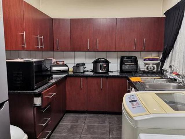 Apartment for sale in Dr Kenneth Kaunda, North West