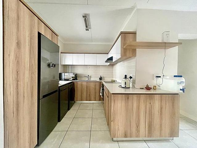 Apartment for sale in Princess Grant, Kwazulu-natal