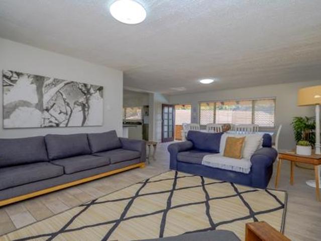 Apartment for sale in Princess Grant, Kwazulu-natal