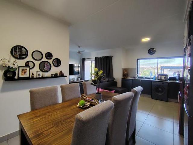 Apartment for sale in Princess Grant, Kwazulu-natal