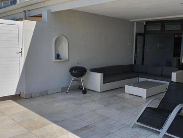 Apartment for rent in Princess Grant, Kwazulu-natal