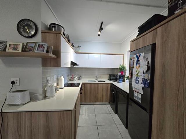 Apartment for sale in Princess Grant, Kwazulu-natal