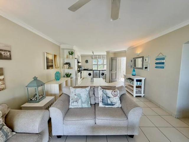 Apartment for sale in Princess Grant, Kwazulu-natal