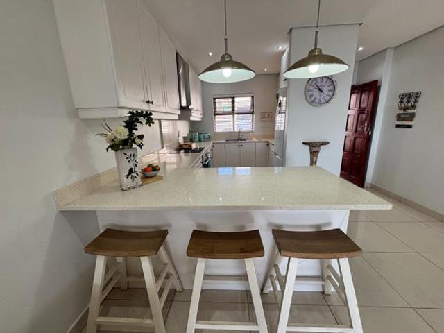 Apartment for rent in Ballito, KwaDukuza Local Municipality