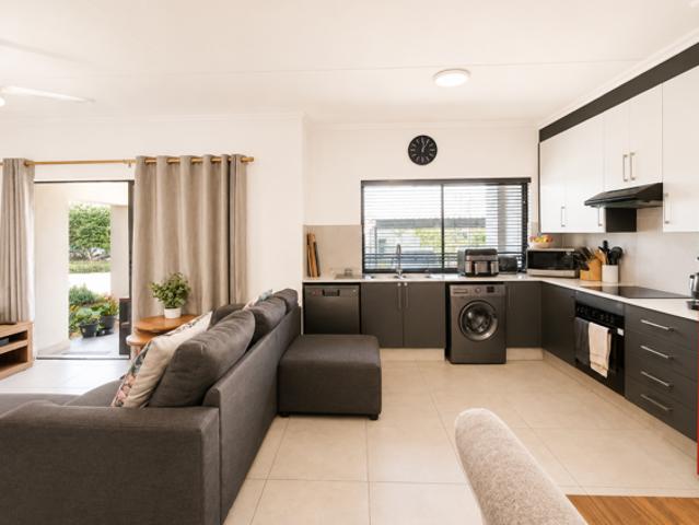 Apartment for sale in Princess Grant, Kwazulu-natal