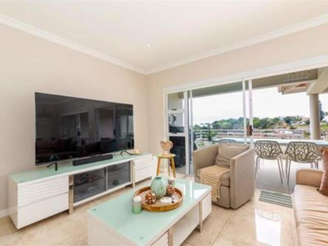 Apartment for rent in Princess Grant, Kwazulu-natal