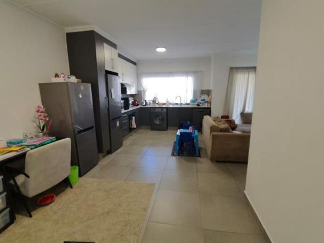 Apartment for sale in Princess Grant, Kwazulu-natal