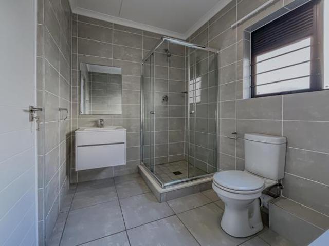 Apartment for sale in Princess Grant, Kwazulu-natal