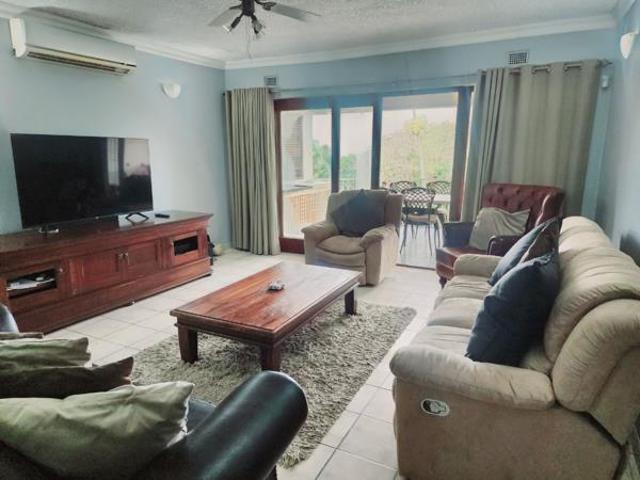 Apartment for sale in Princess Grant, Kwazulu-natal