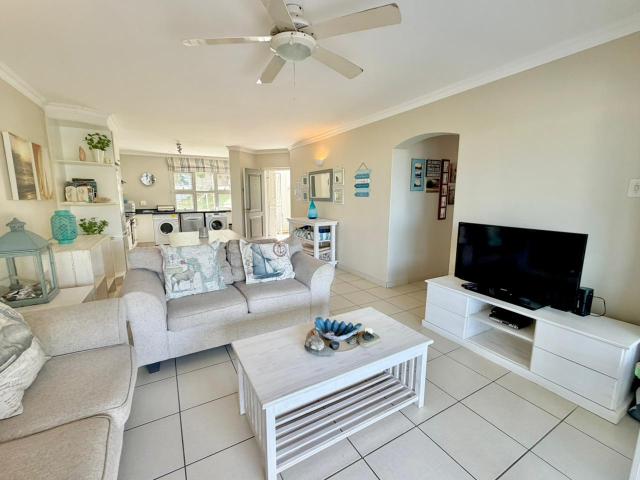 Apartment for sale in Princess Grant, Kwazulu-natal