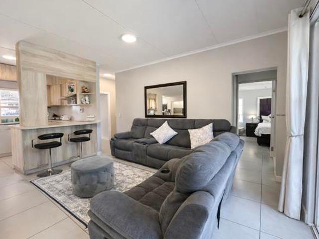 Apartment for sale in Ballito, KwaDukuza Local Municipality