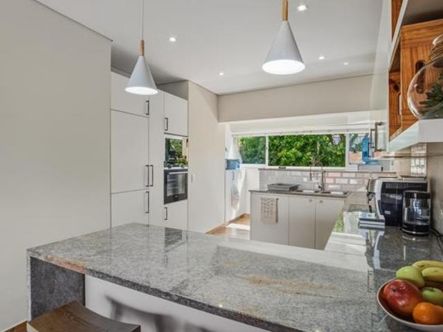 Apartment for sale in Cape Town, Western Cape