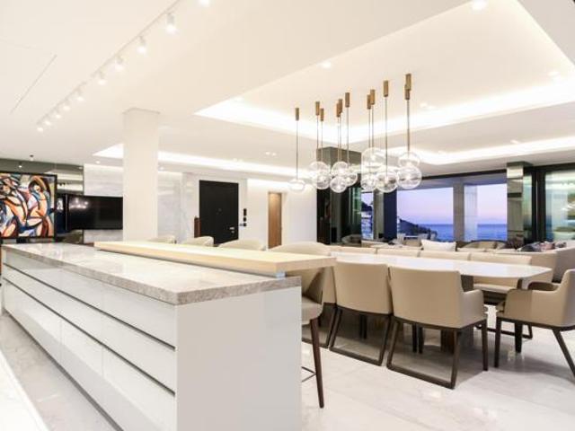 Apartment for sale in Cape Town, Western Cape